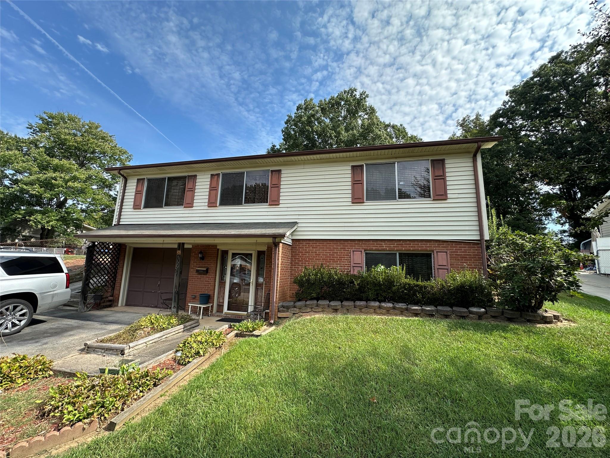 5609 Burleson Drive