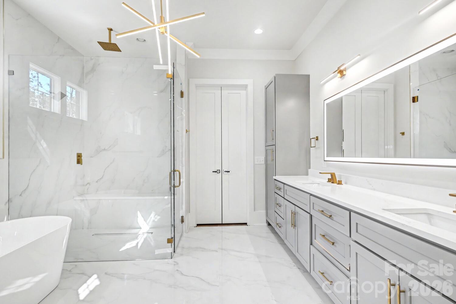 Riverchase Estates - Residential