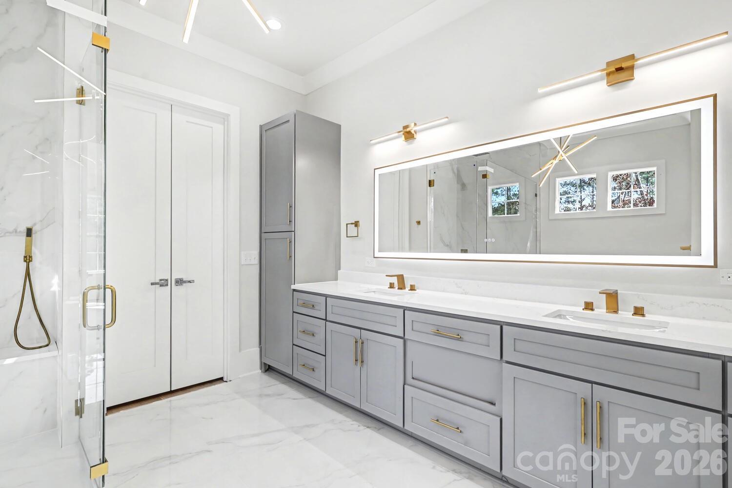 Riverchase Estates - Residential