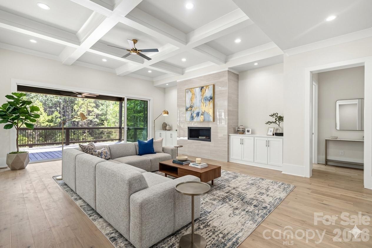Riverchase Estates - Residential