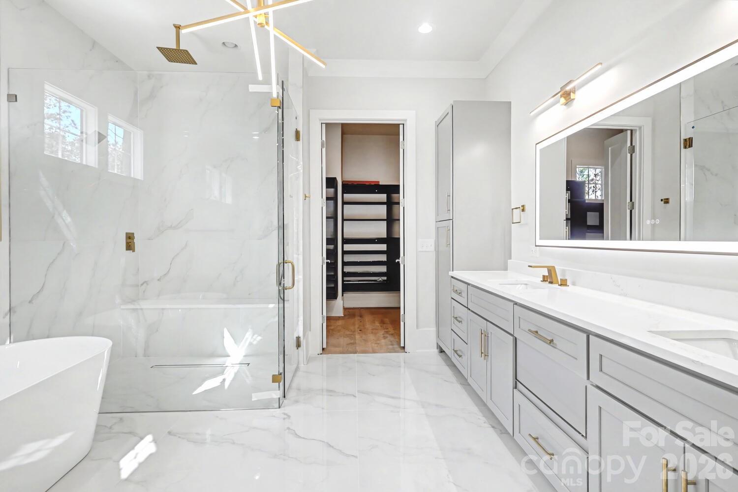 Riverchase Estates - Residential