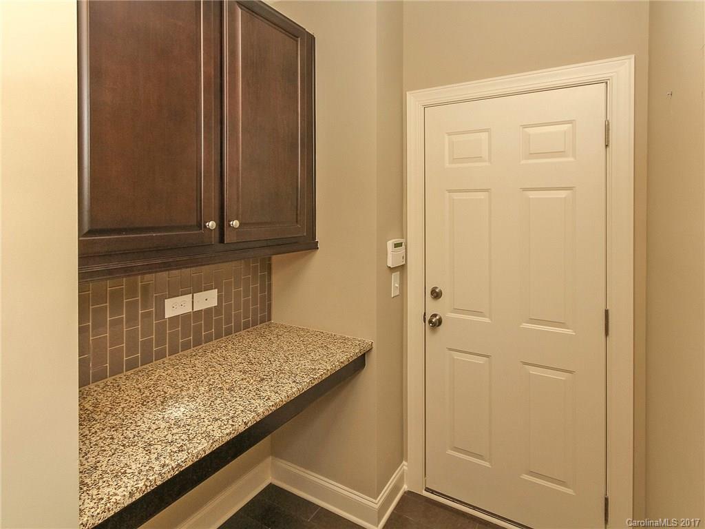 Hawks Creek - Residential