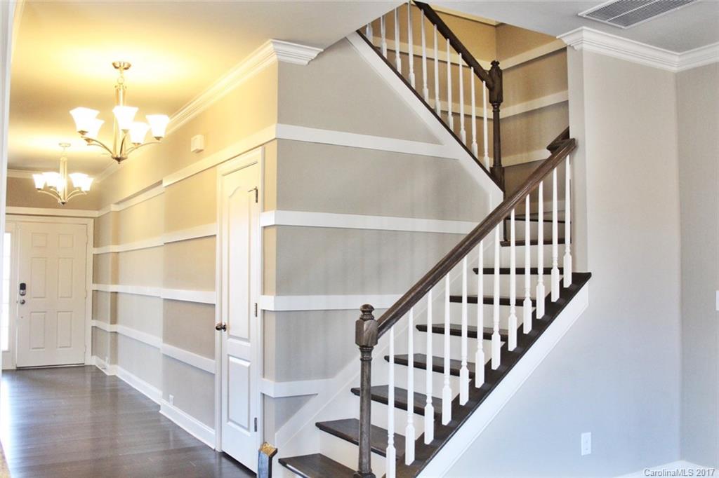 Hawks Creek - Residential