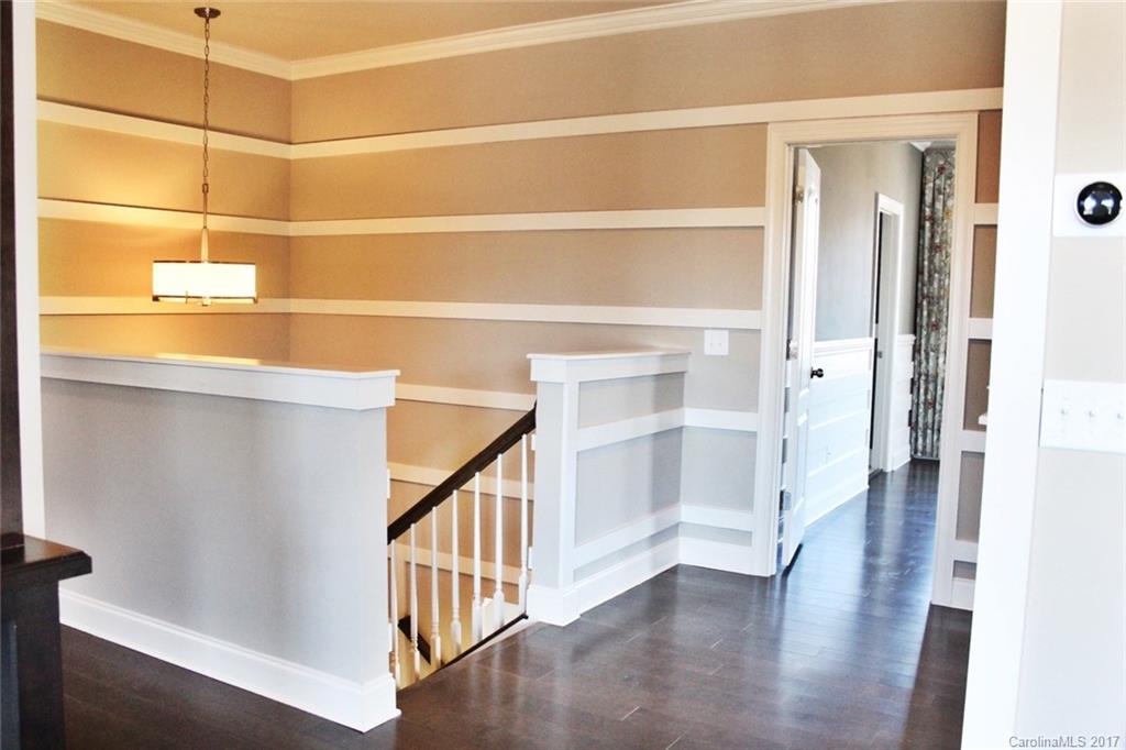 Hawks Creek - Residential