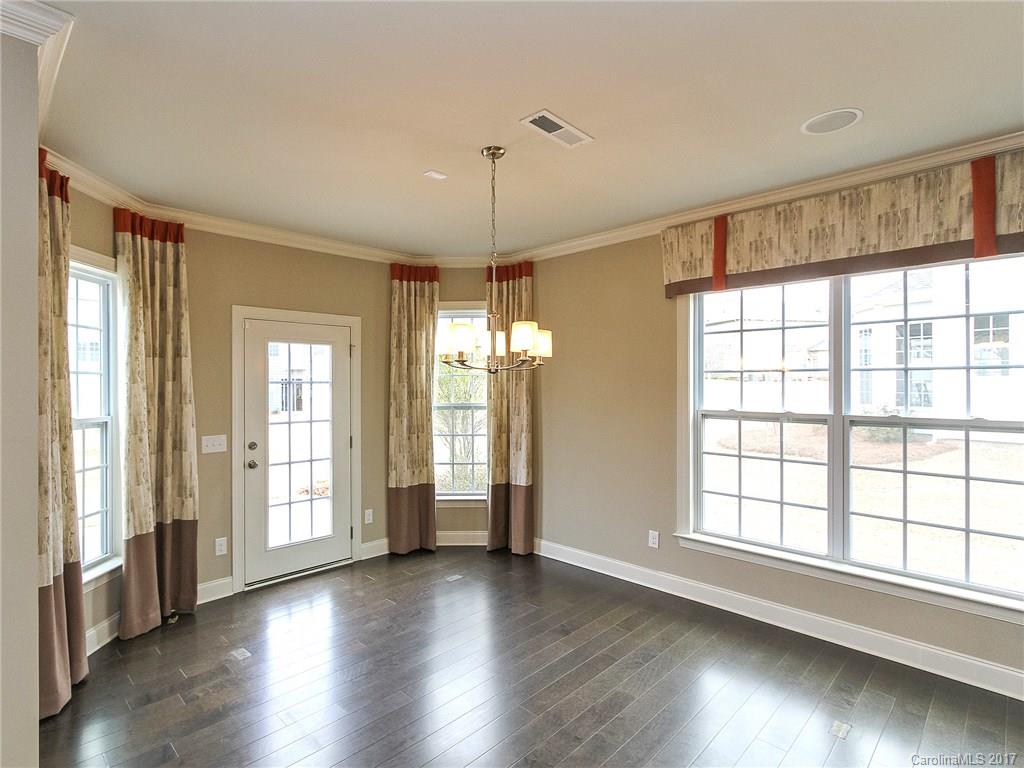 Hawks Creek - Residential