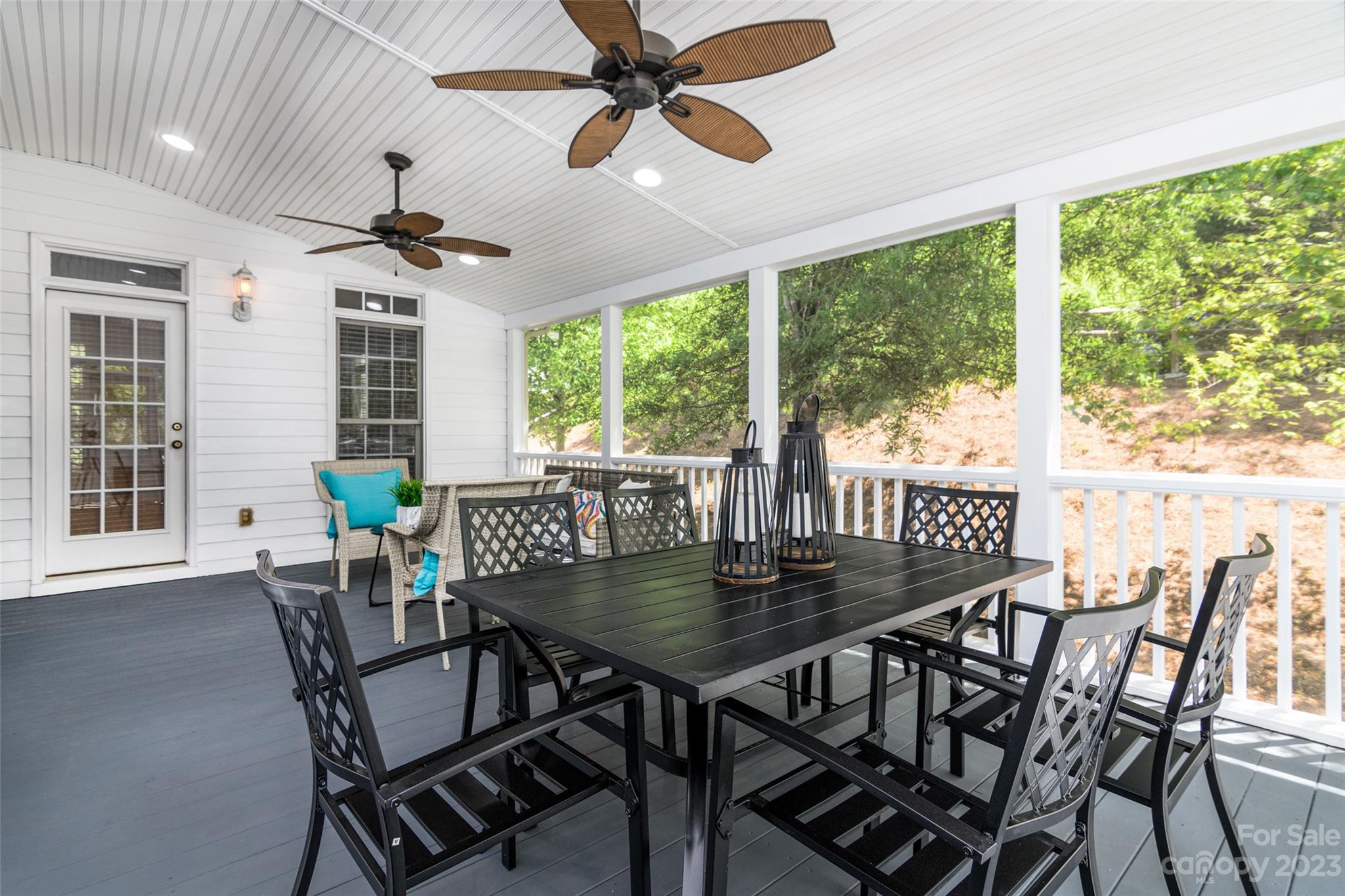 Lake Shore - Residential