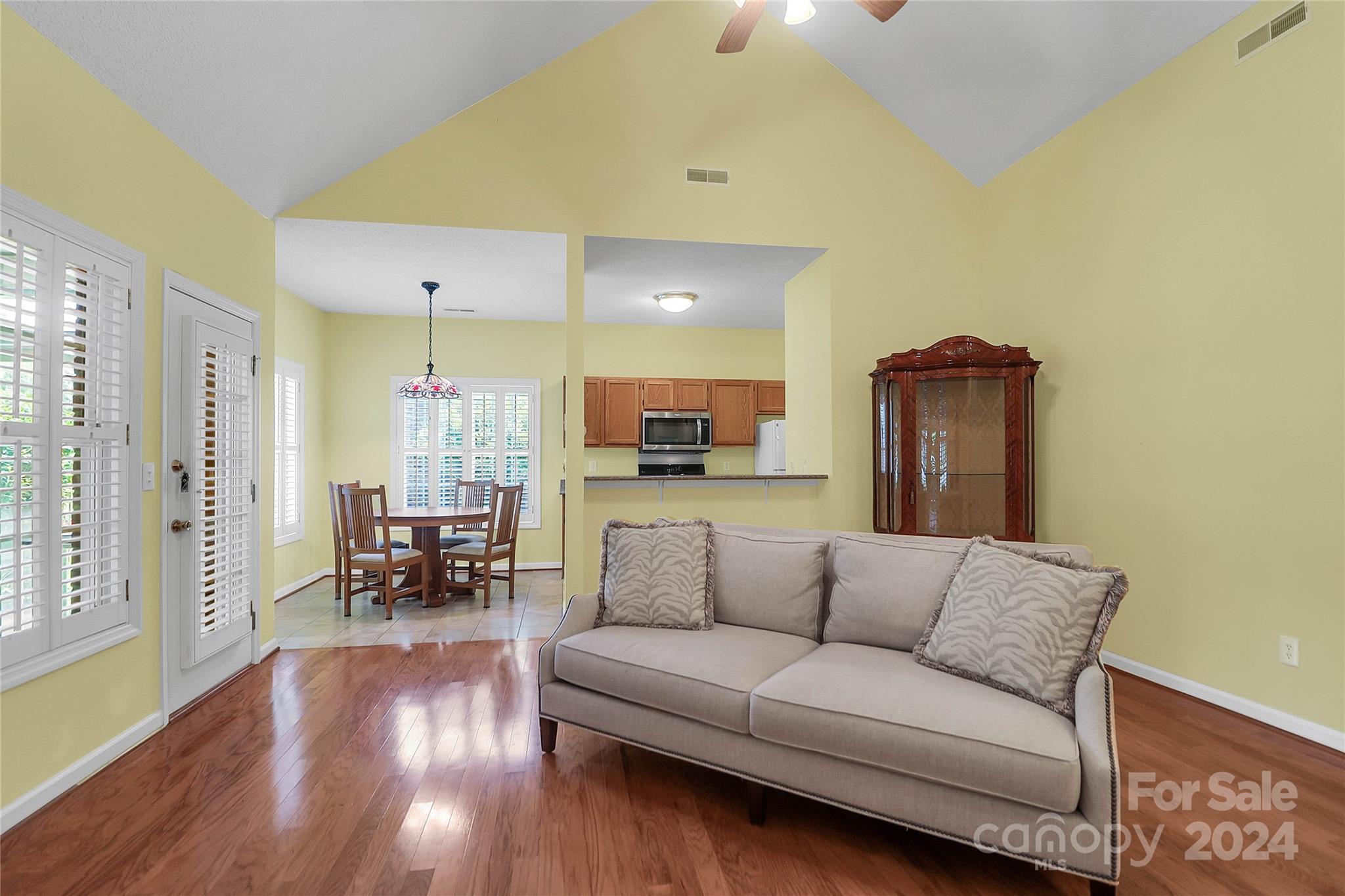 Shadow Moss - Residential