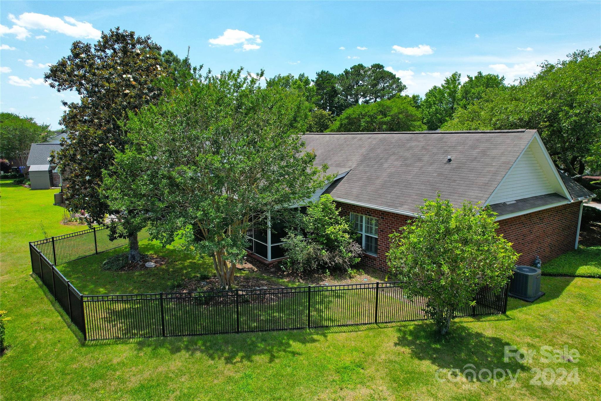 Shadow Moss - Residential