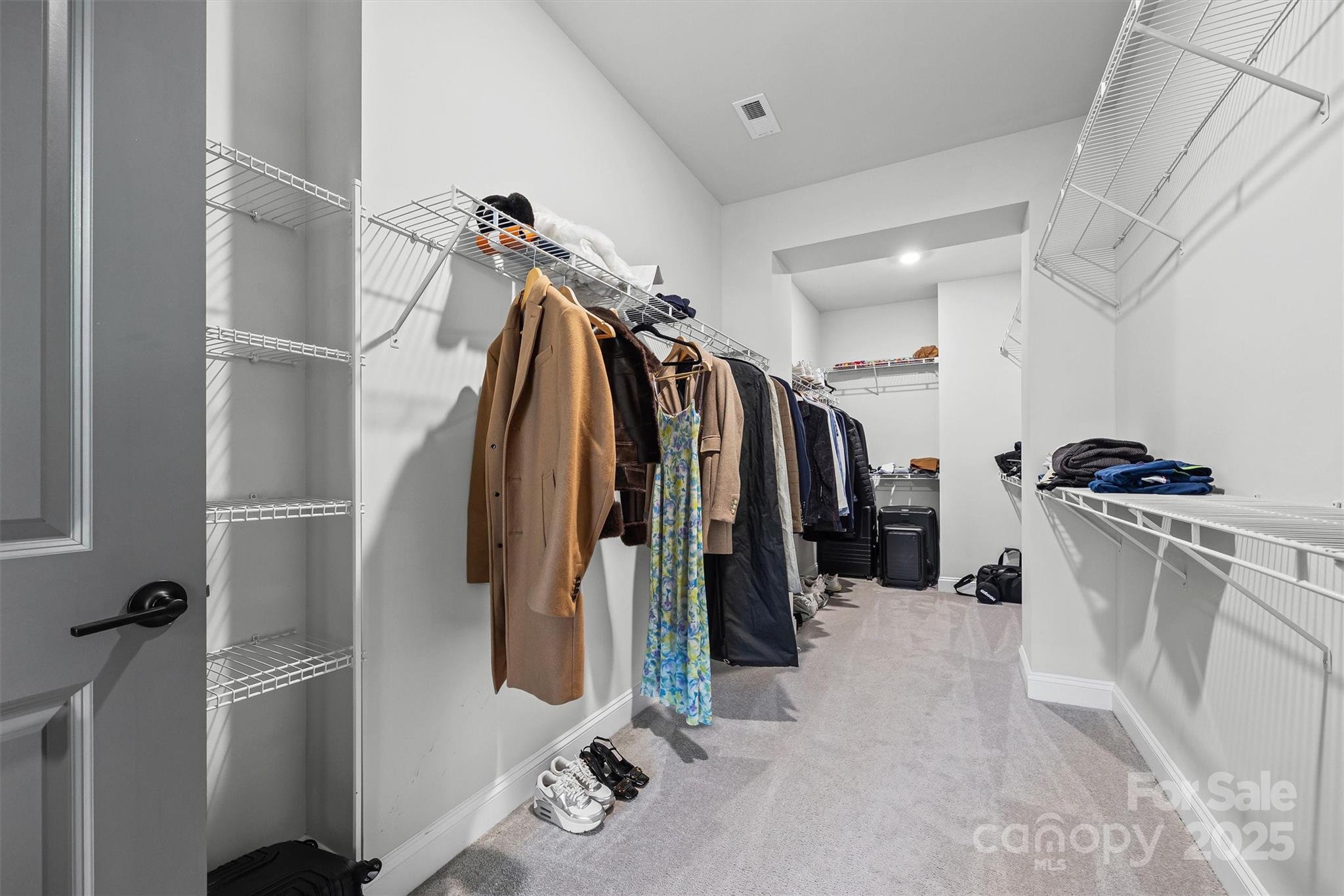 Villa Heights - Residential