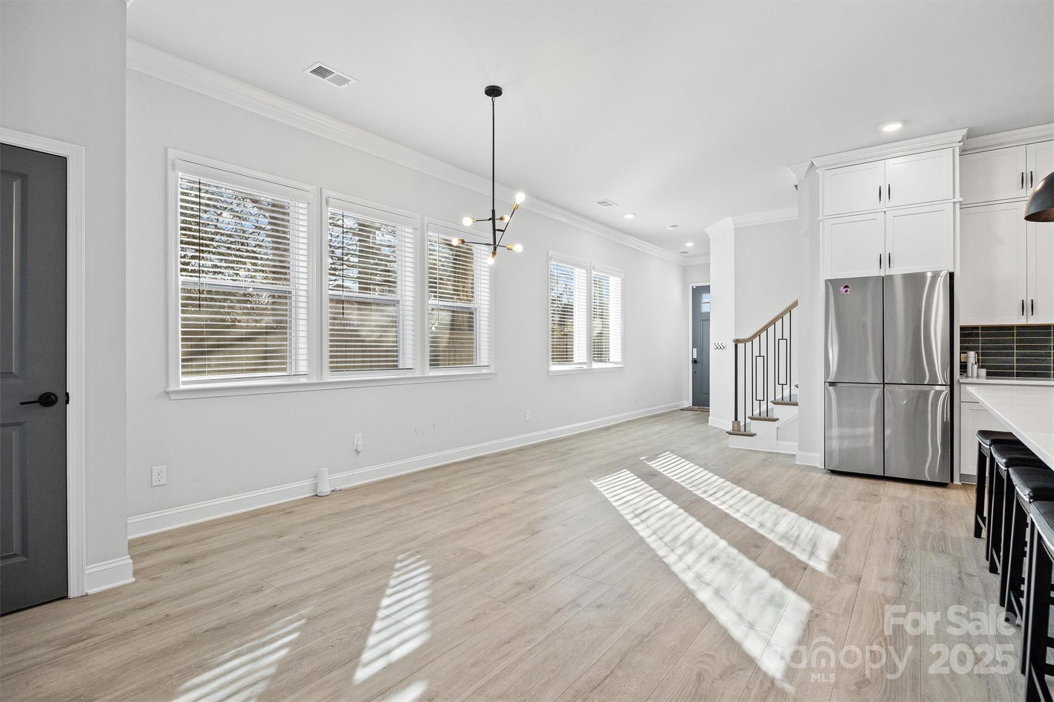 Villa Heights - Residential