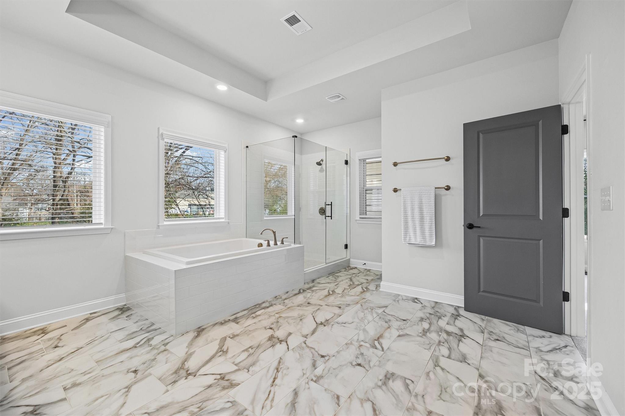 Villa Heights - Residential