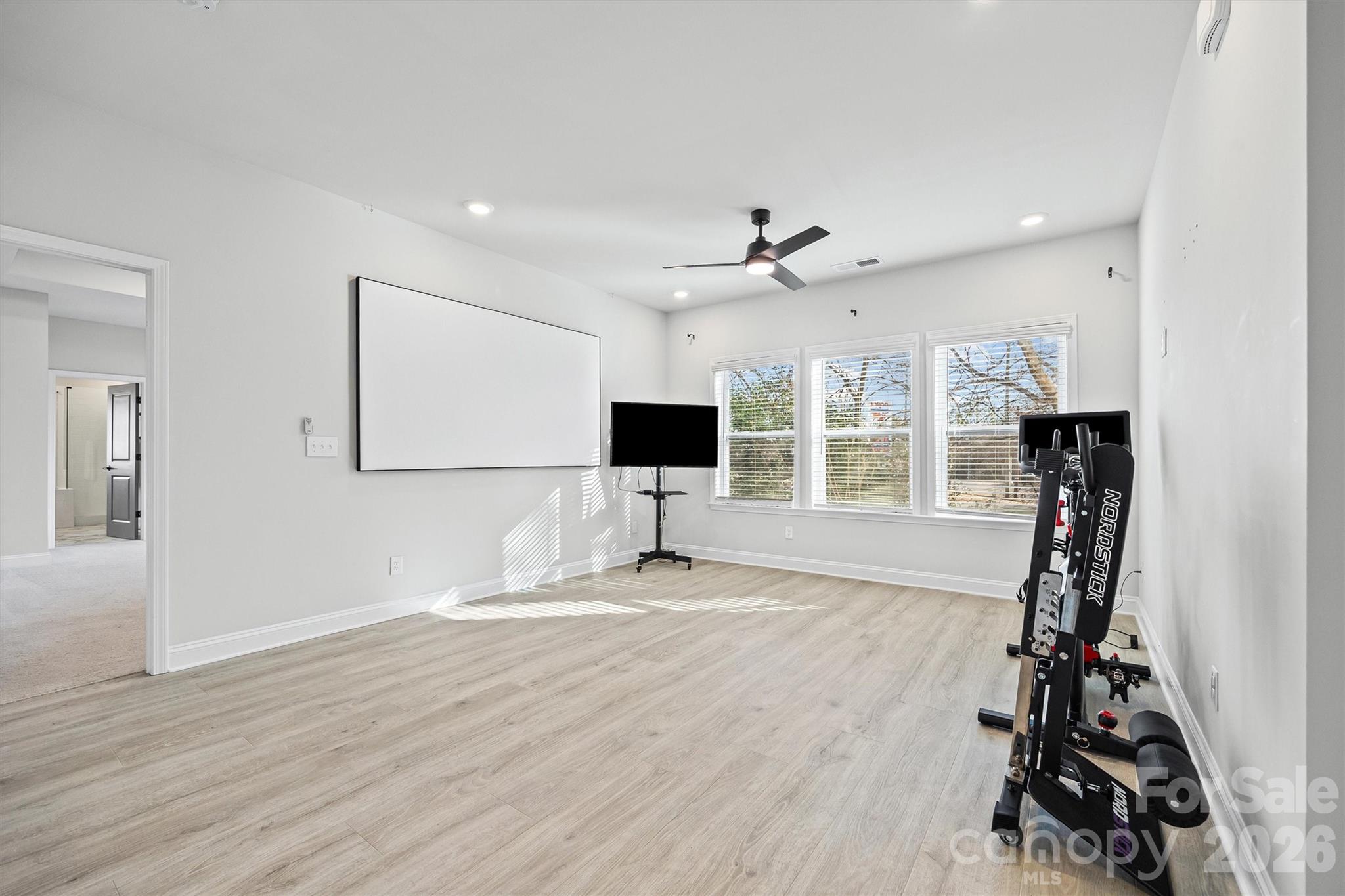 Villa Heights - Residential