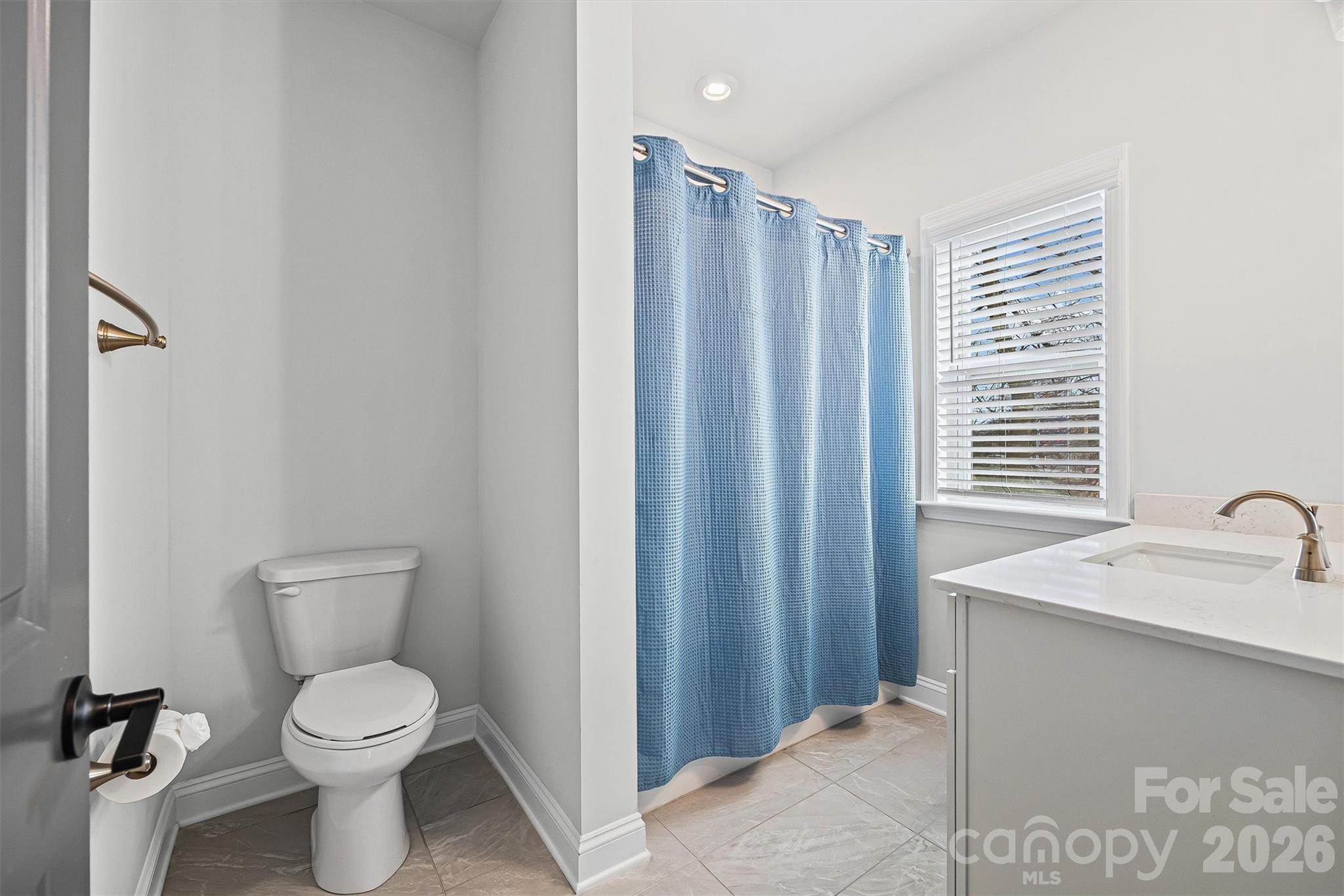 Villa Heights - Residential