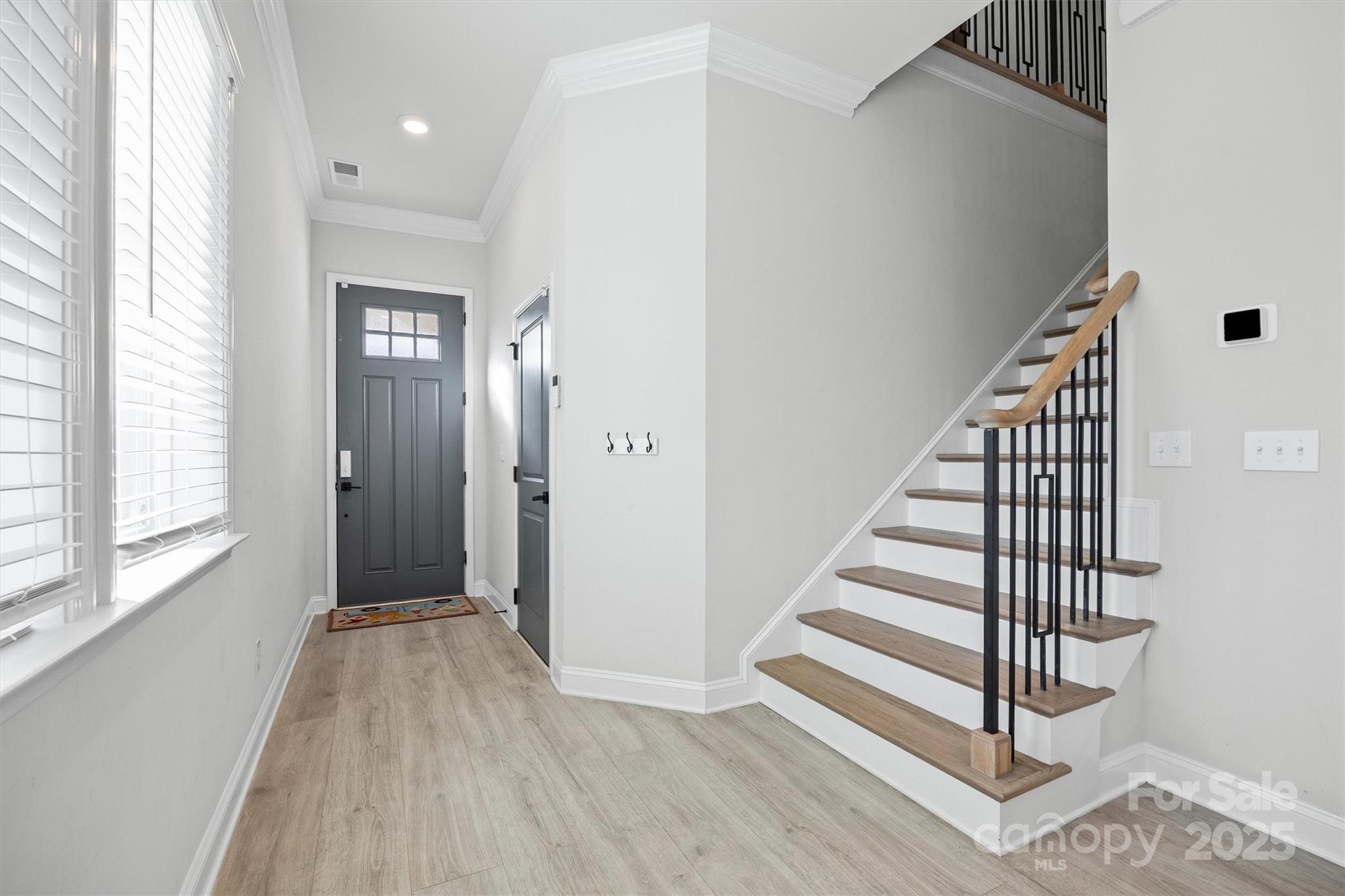 Villa Heights - Residential