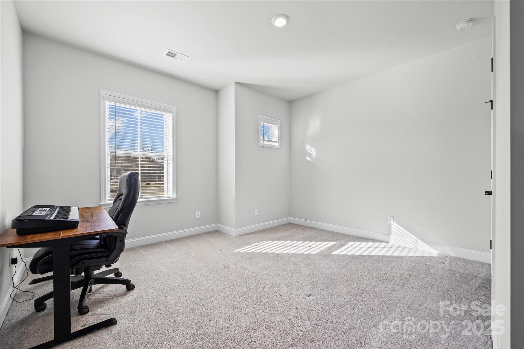 Villa Heights - Residential