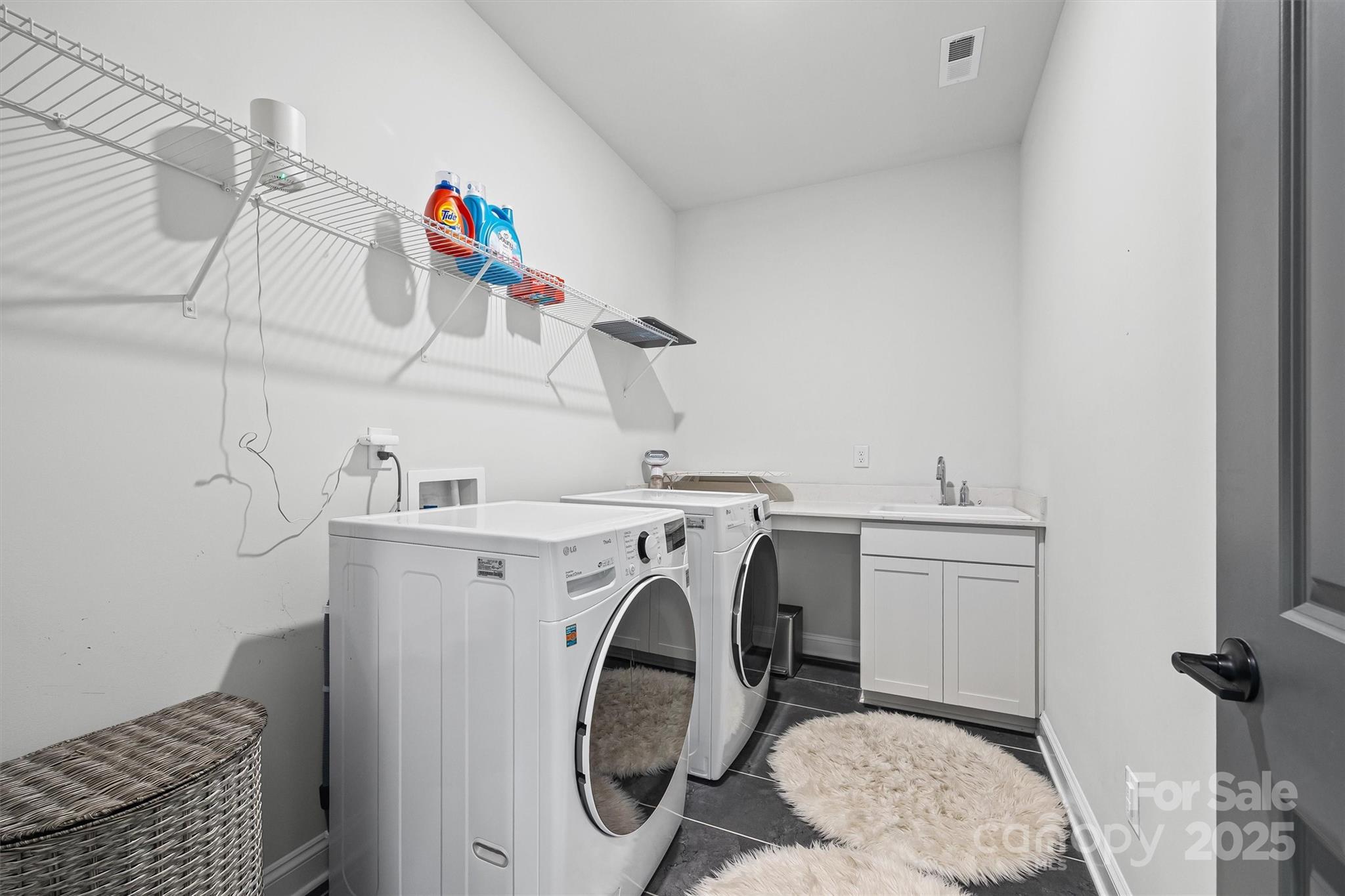 Villa Heights - Residential