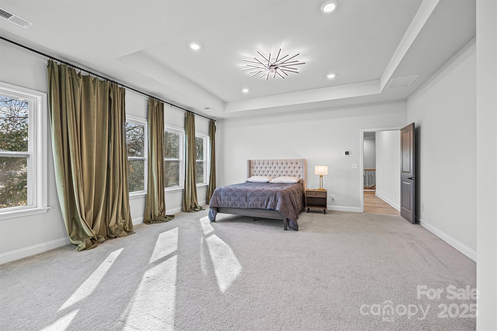 Villa Heights - Residential