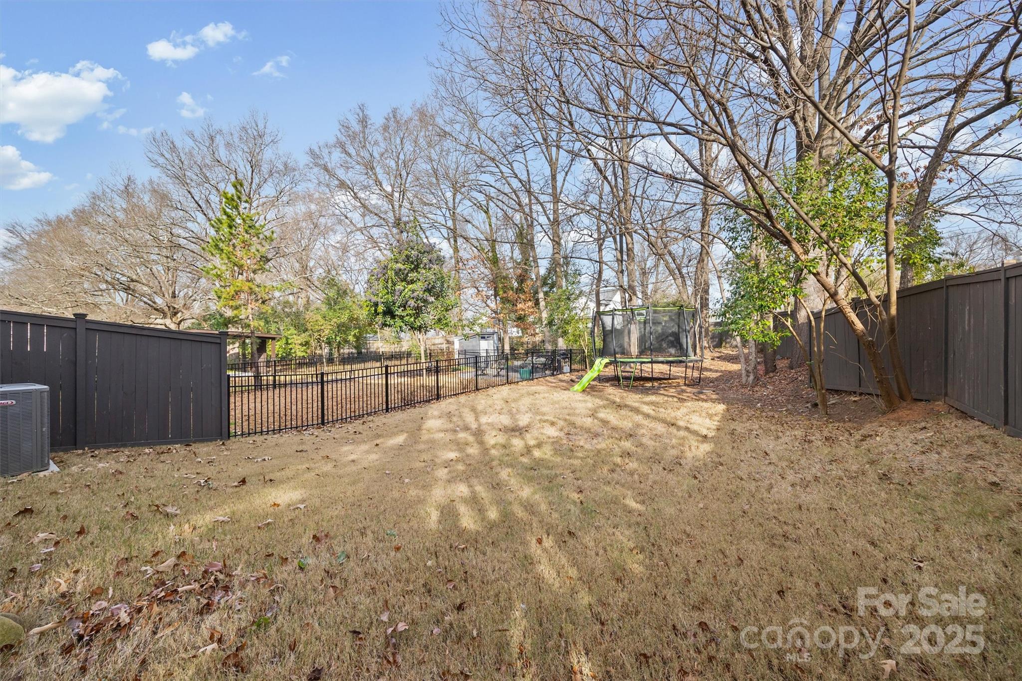 Villa Heights - Residential