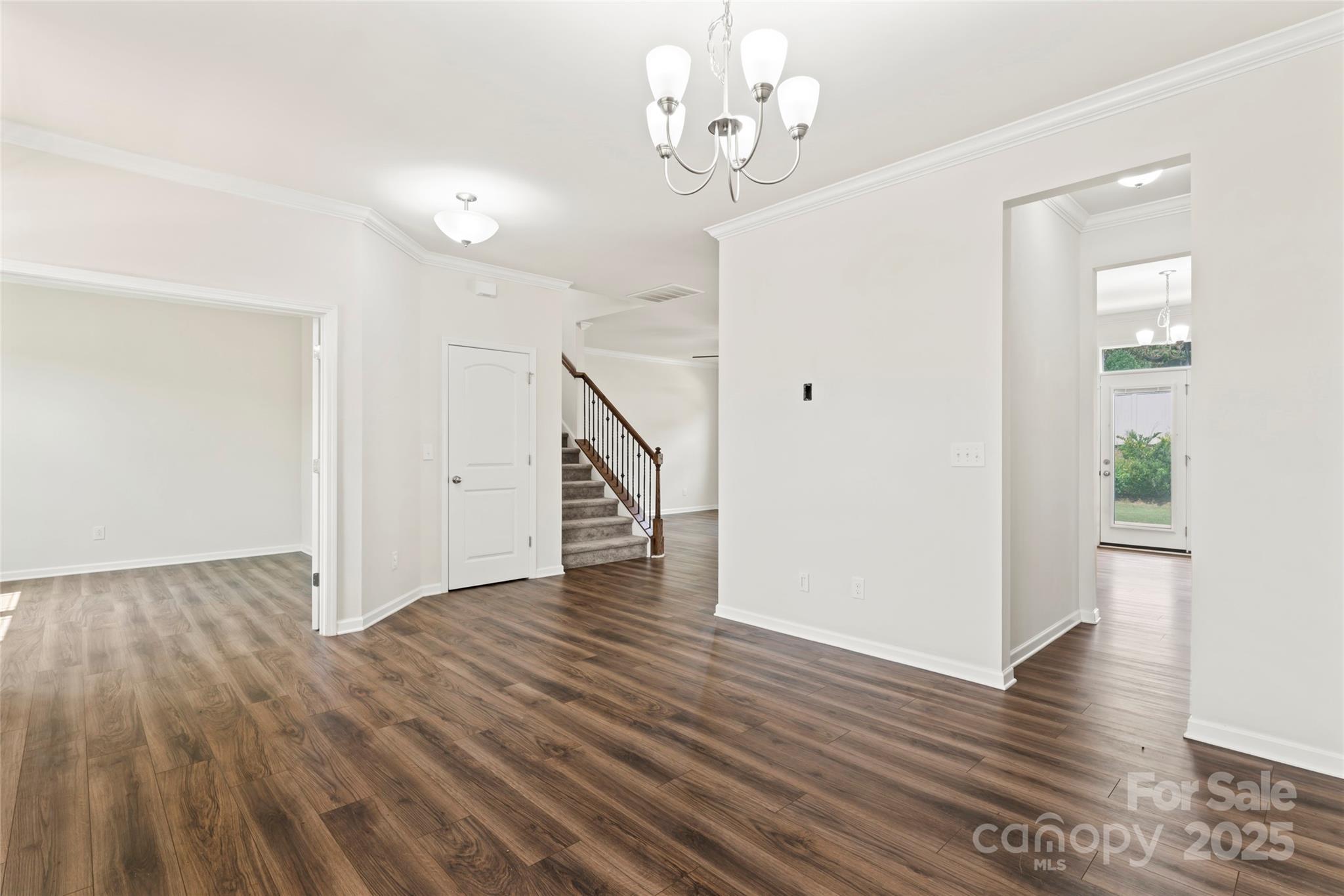 15213 Red Canoe Way