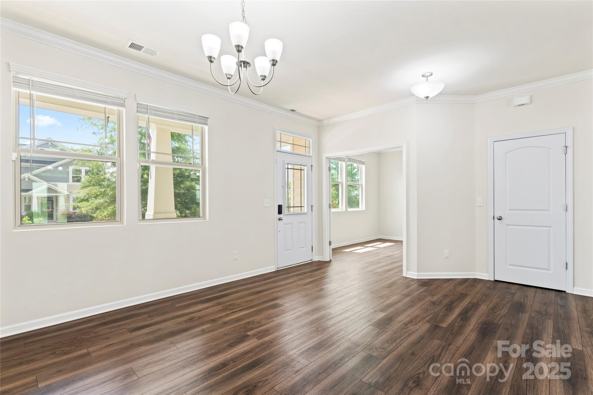 15213 Red Canoe Way