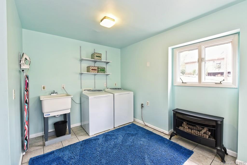 Tega Cay - Residential