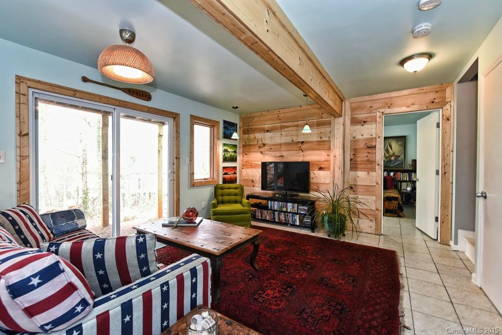 Tega Cay - Residential