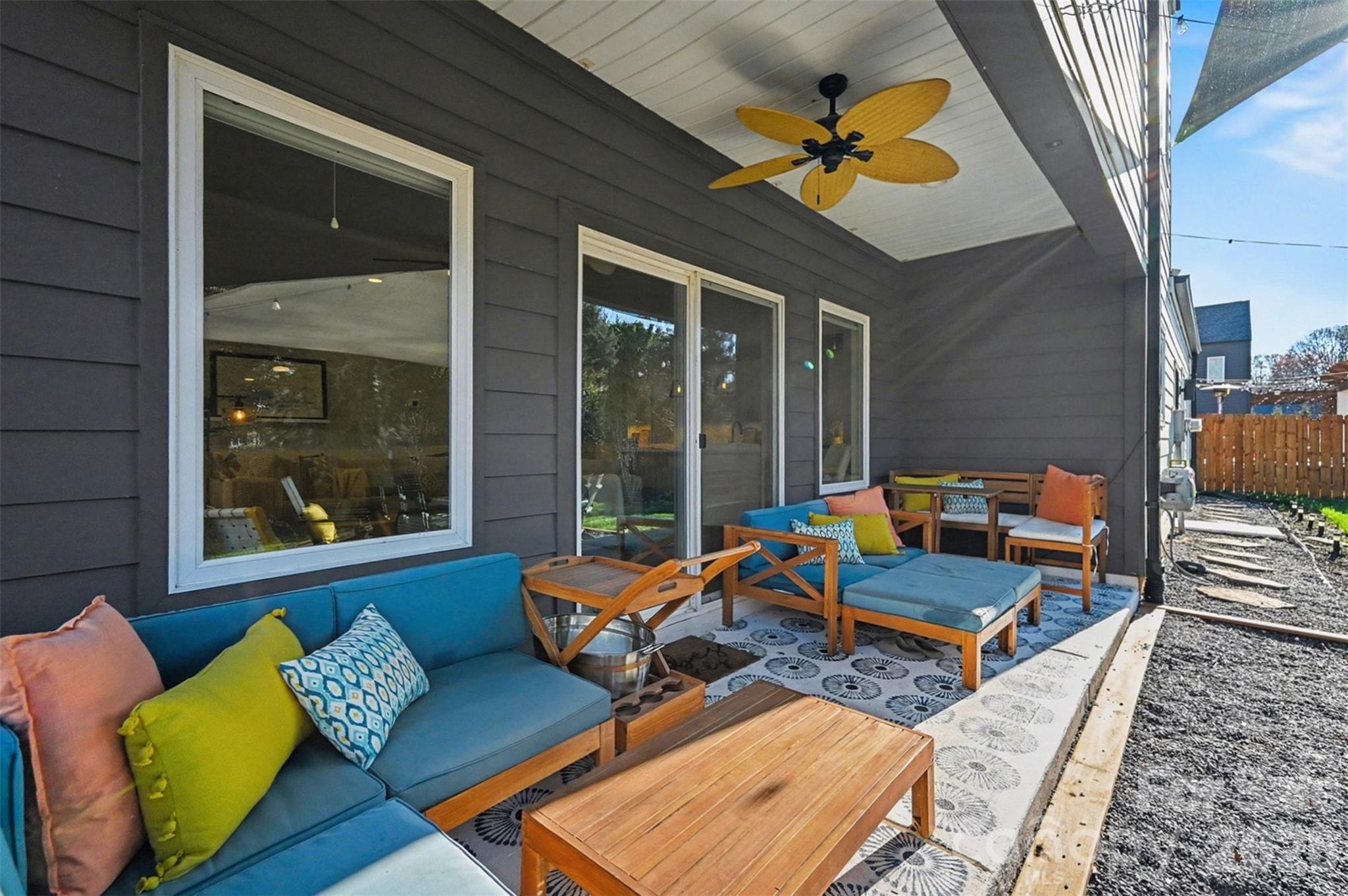 Lake Mist - Residential