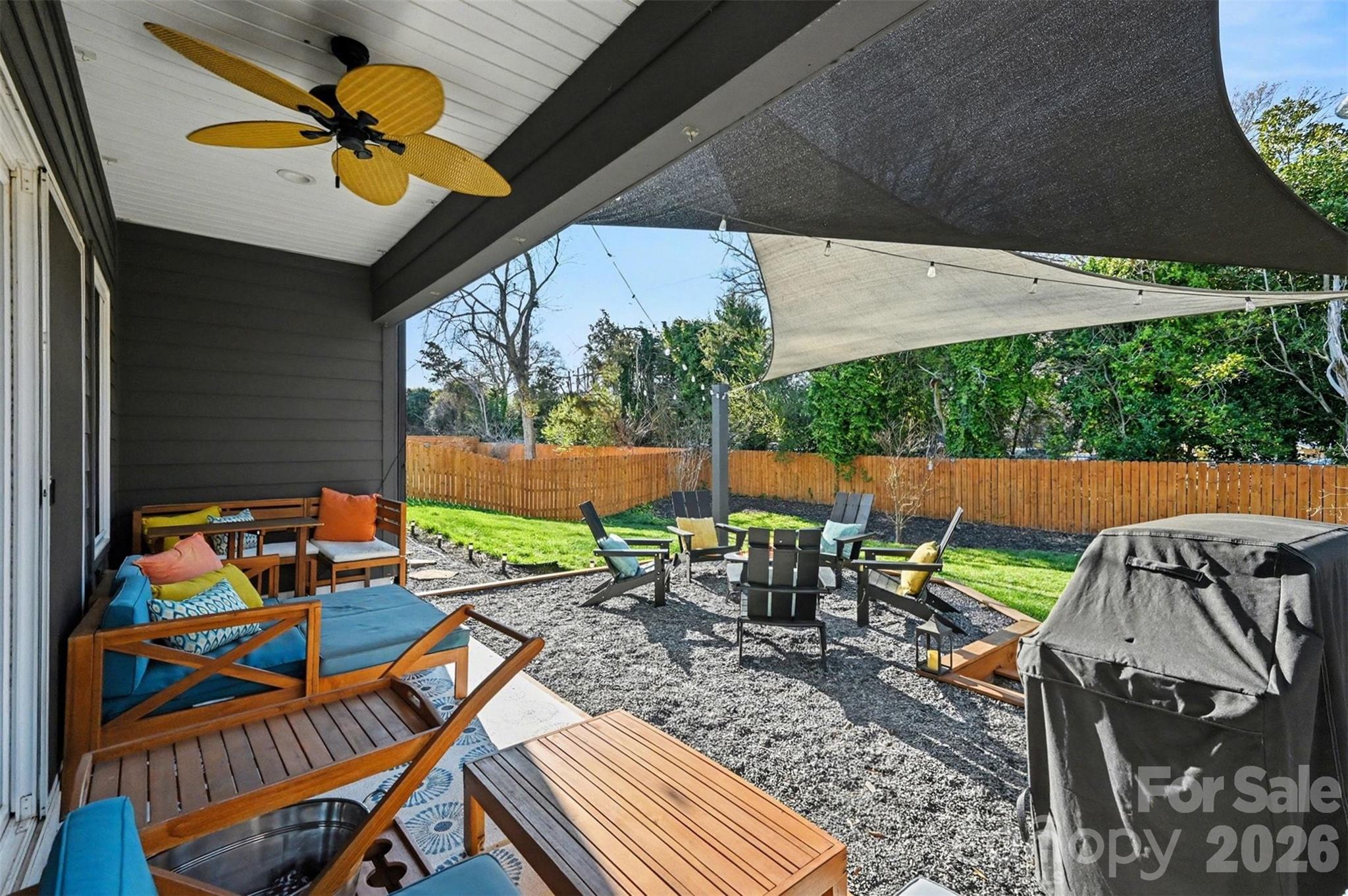 Lake Mist - Residential