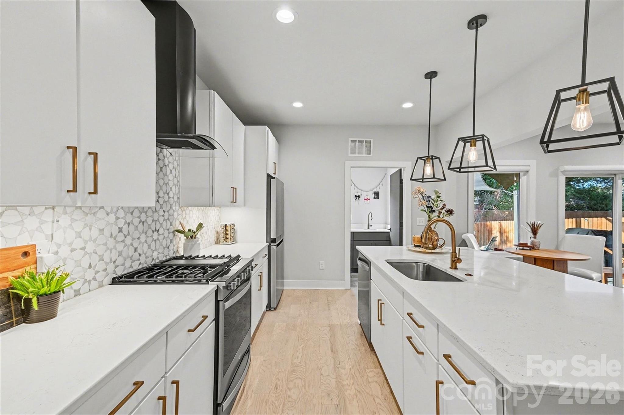 Lake Mist - Residential