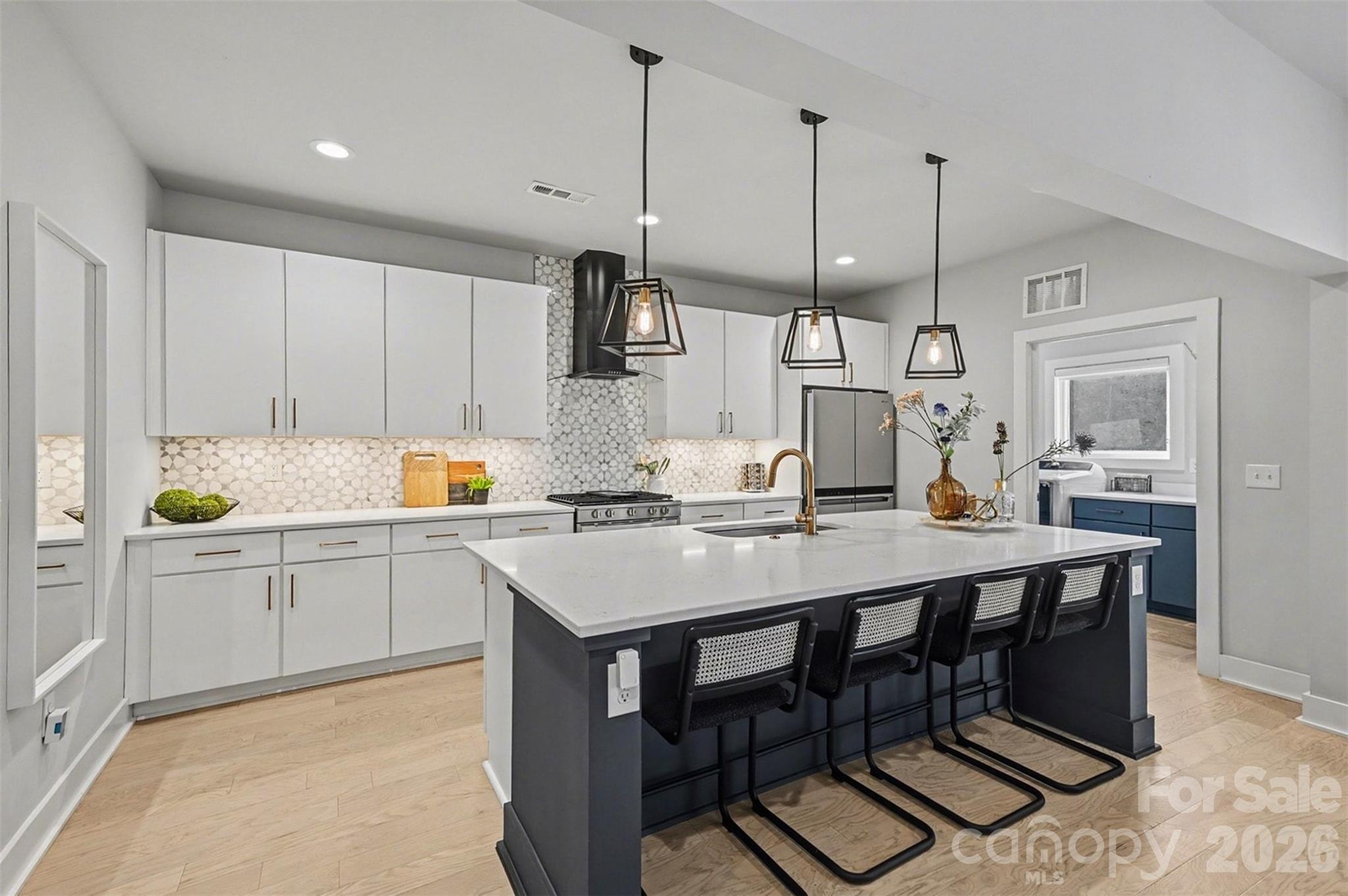 Lake Mist - Residential