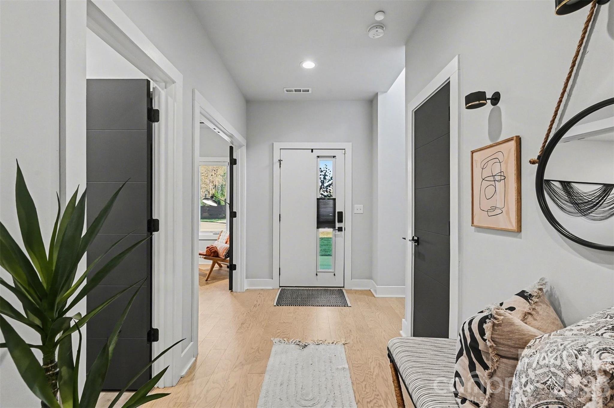 Lake Mist - Residential