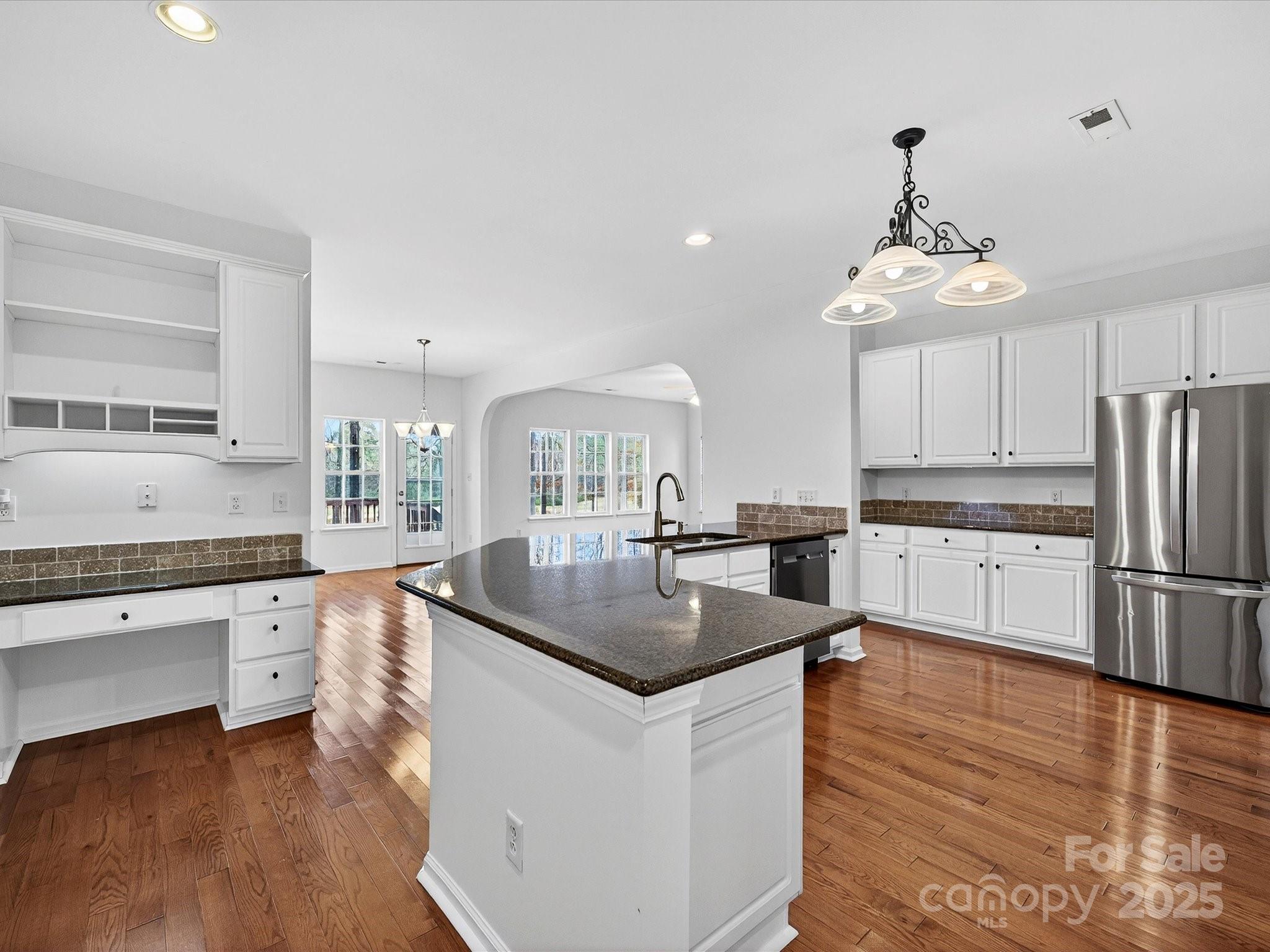 10915 Sycamore Club Drive