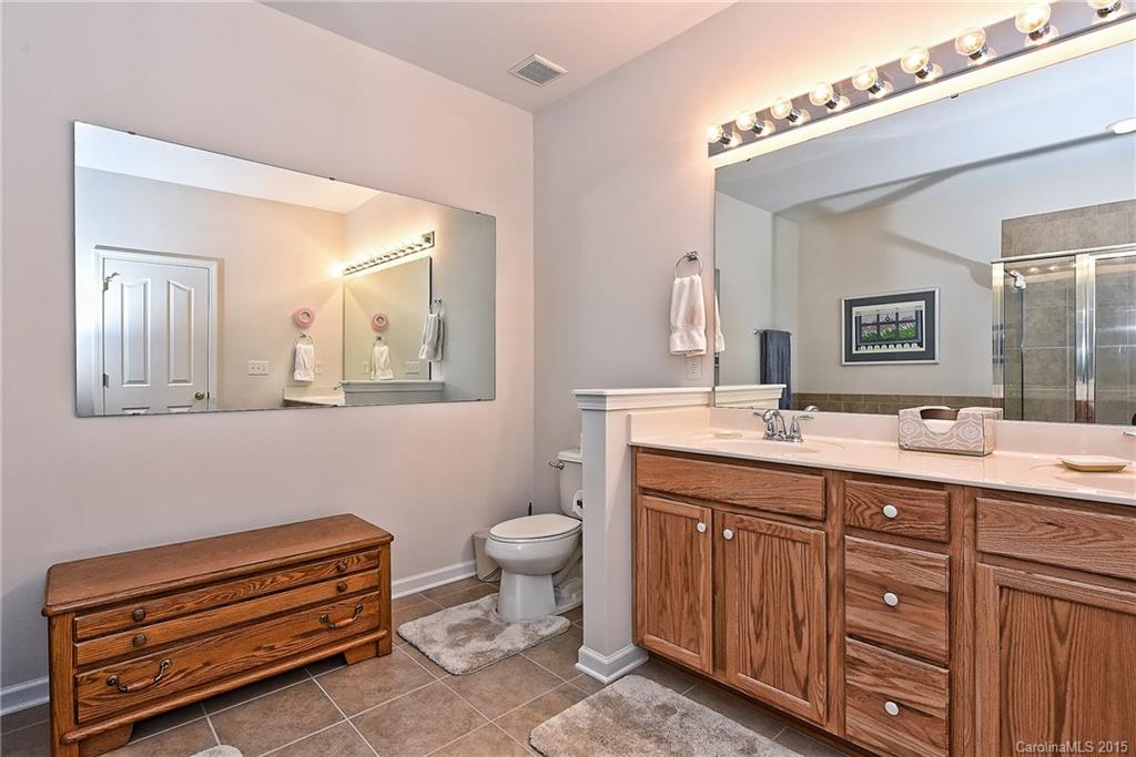 Lake Shore On Lake Wylie - Residential