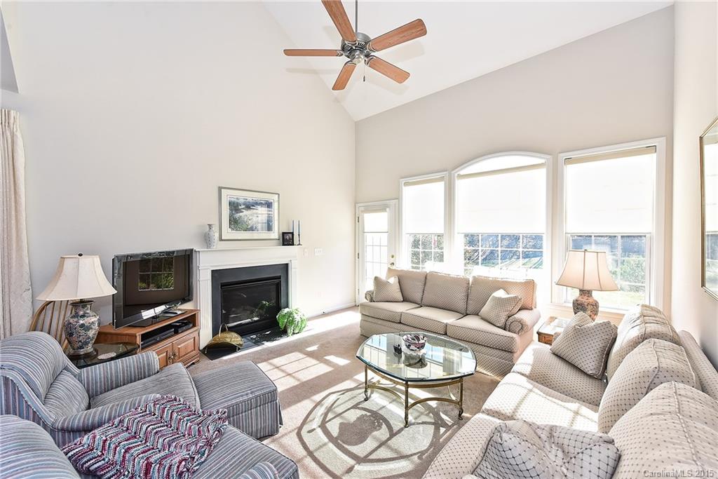 Lake Shore On Lake Wylie - Residential