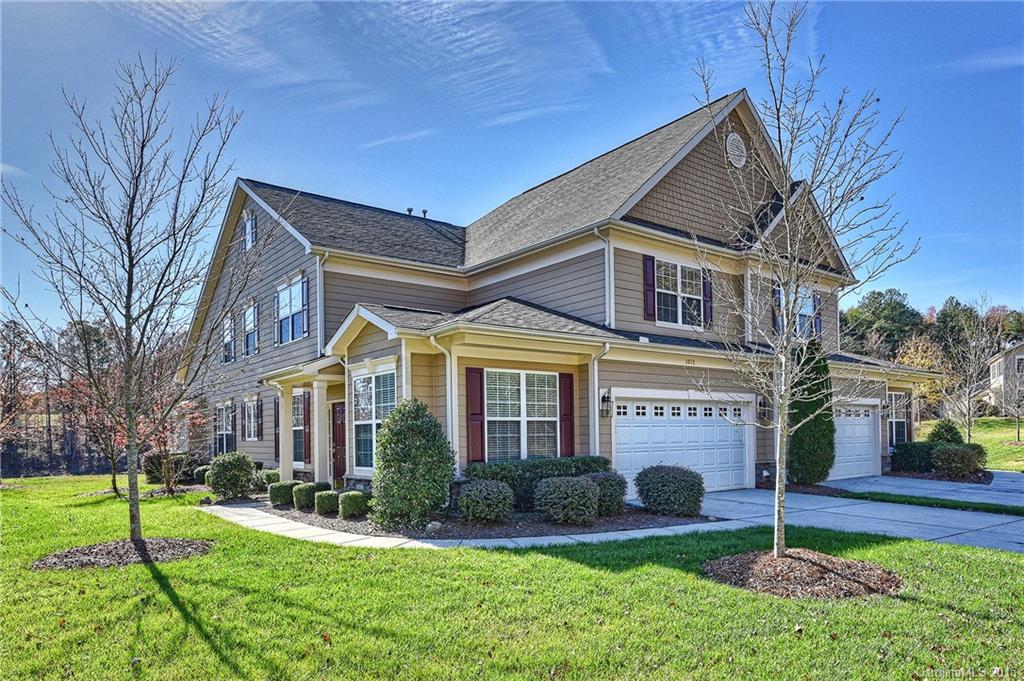 Lake Shore On Lake Wylie - Residential