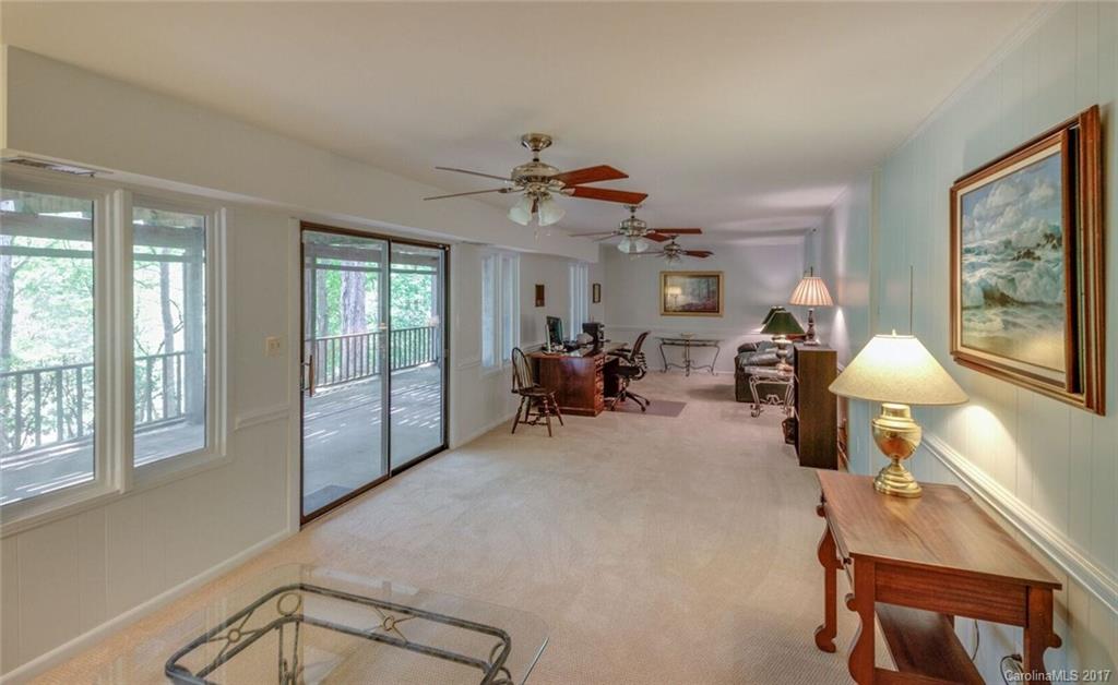 TEGA CAY - Residential