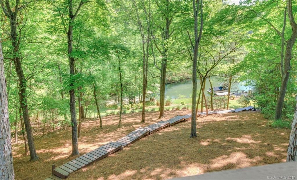 TEGA CAY - Residential