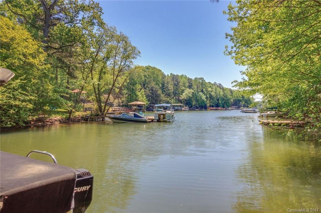 TEGA CAY - Residential