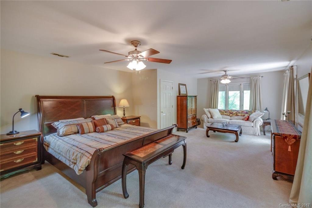 TEGA CAY - Residential