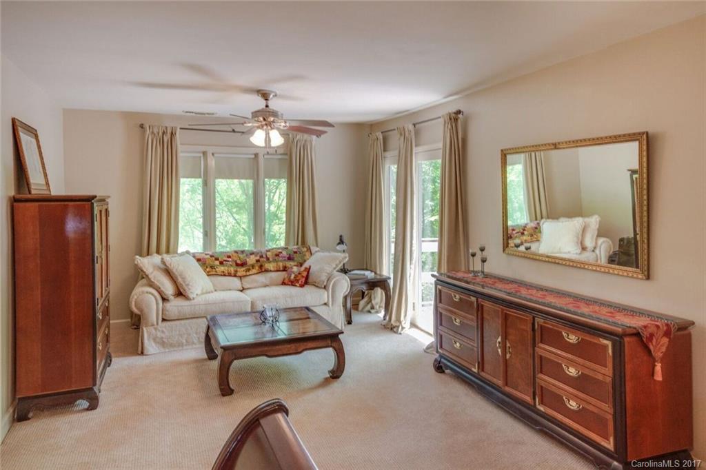 TEGA CAY - Residential