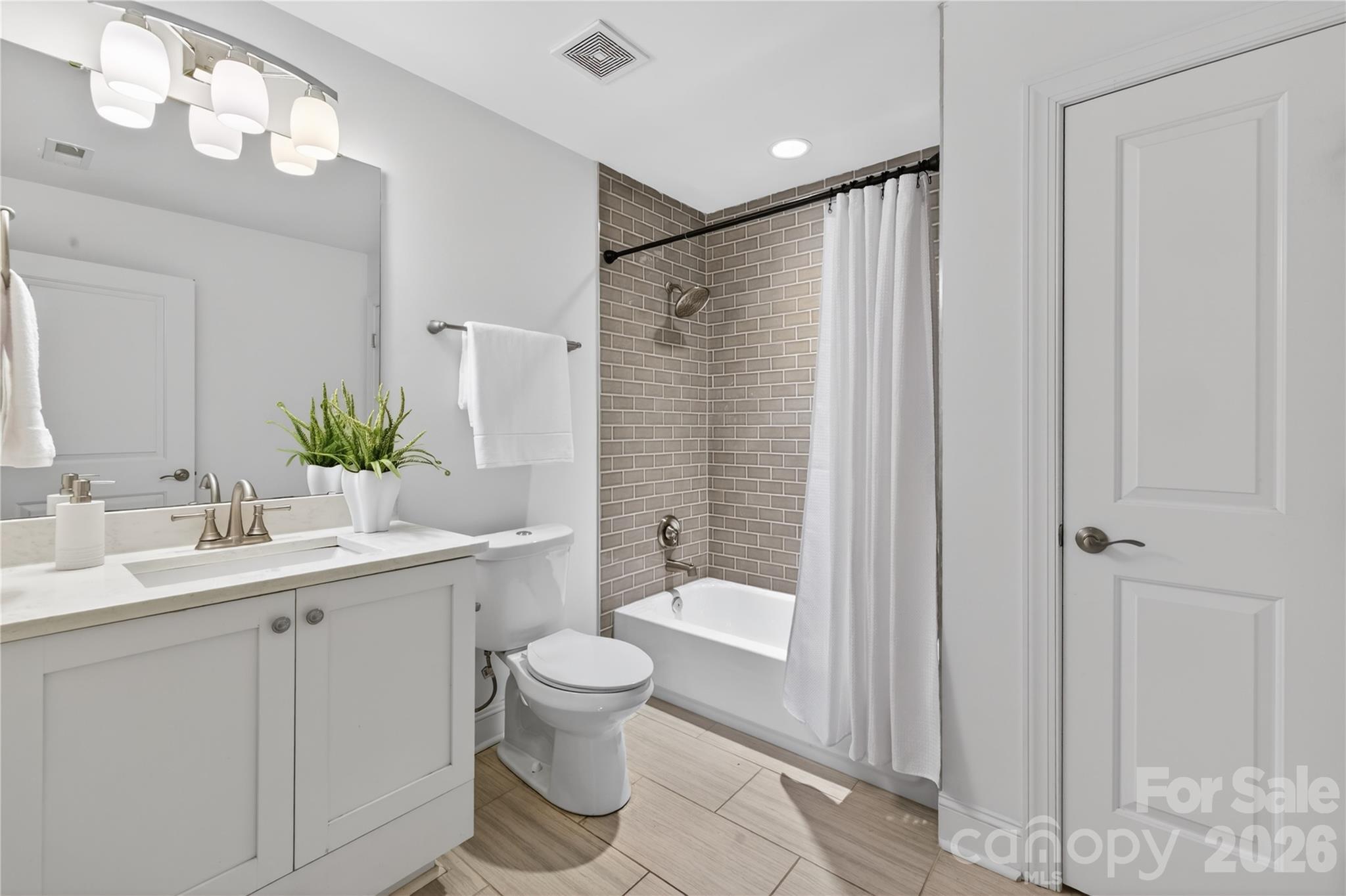 Villa Heights - Residential