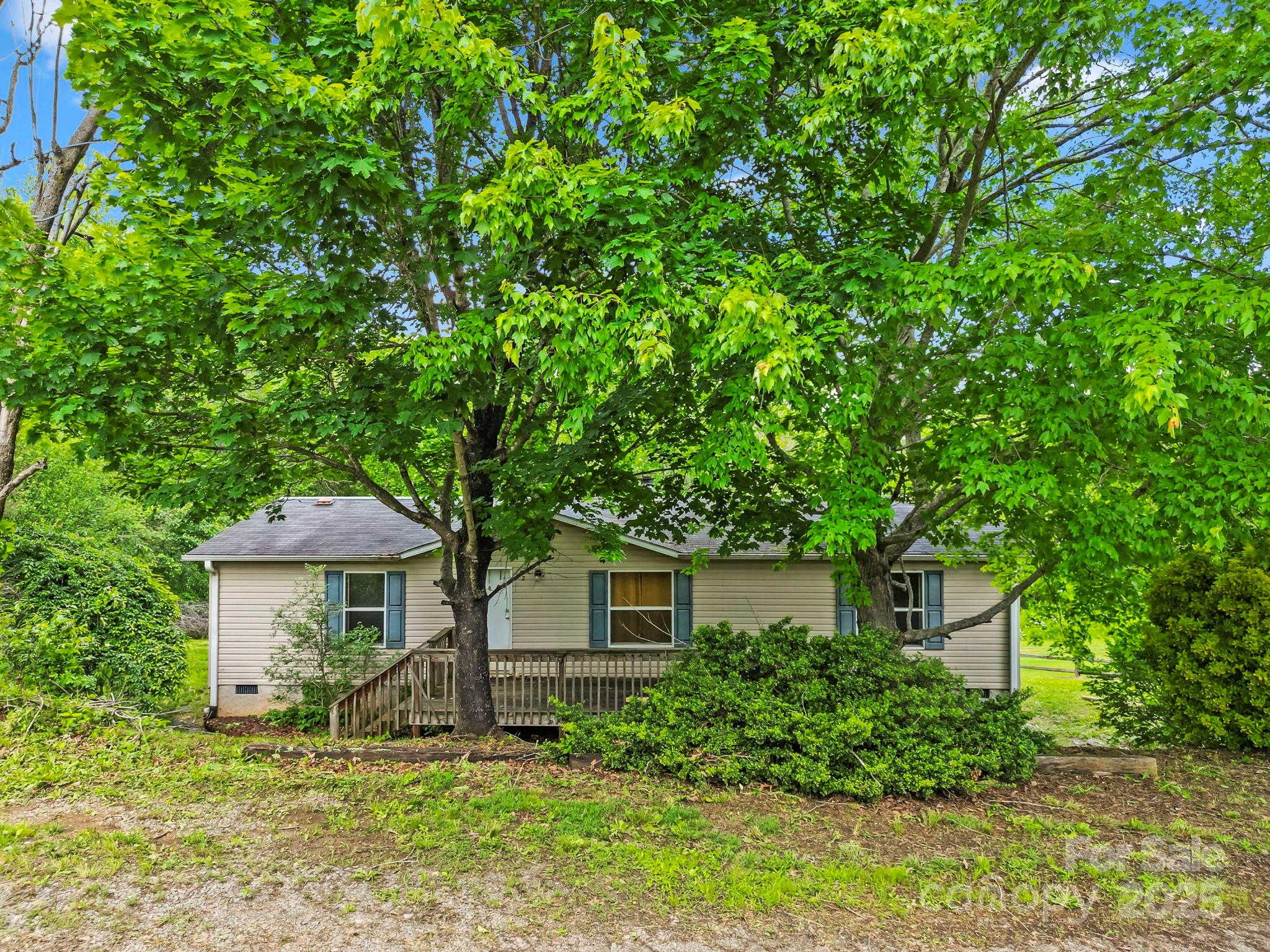 32 Crosswinds Drive