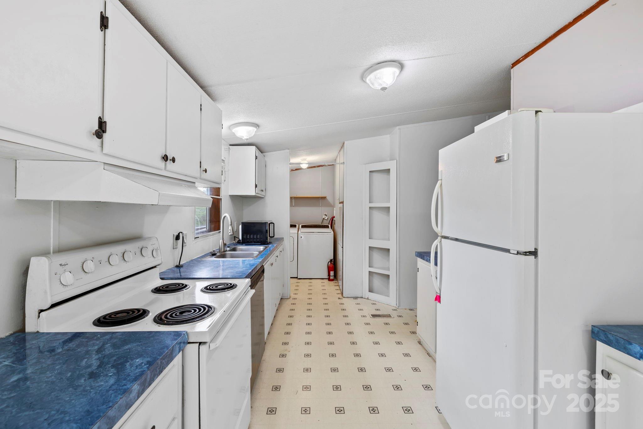 Whispering Winds - Residential