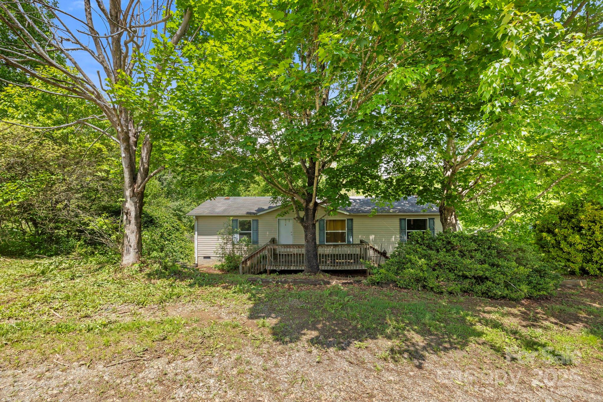 Whispering Winds - Residential