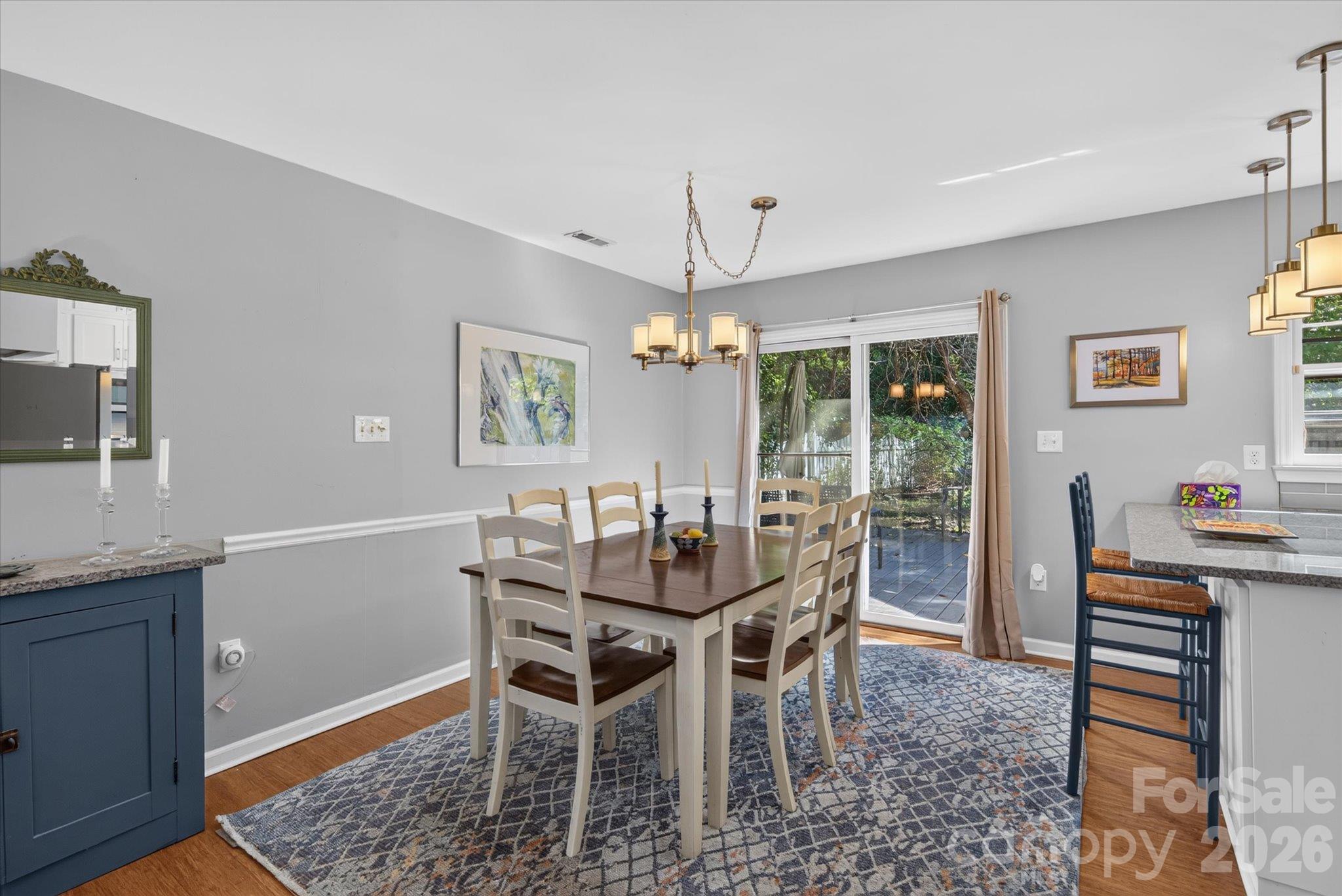 2400 Turnberry Lane