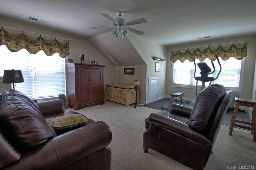 Waterford Glen - Residential