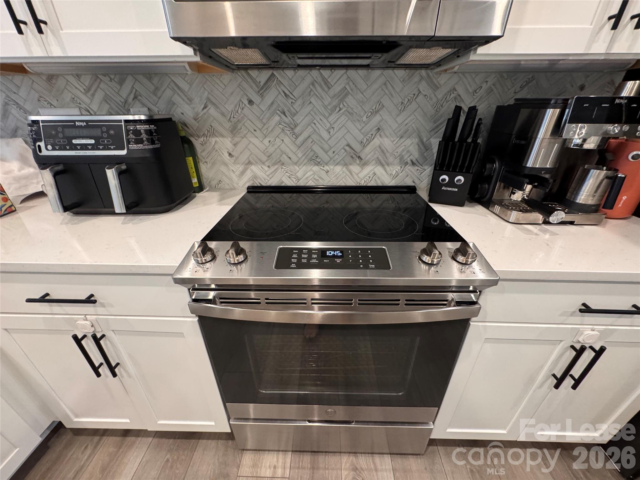 Southrail Station - Residential Lease