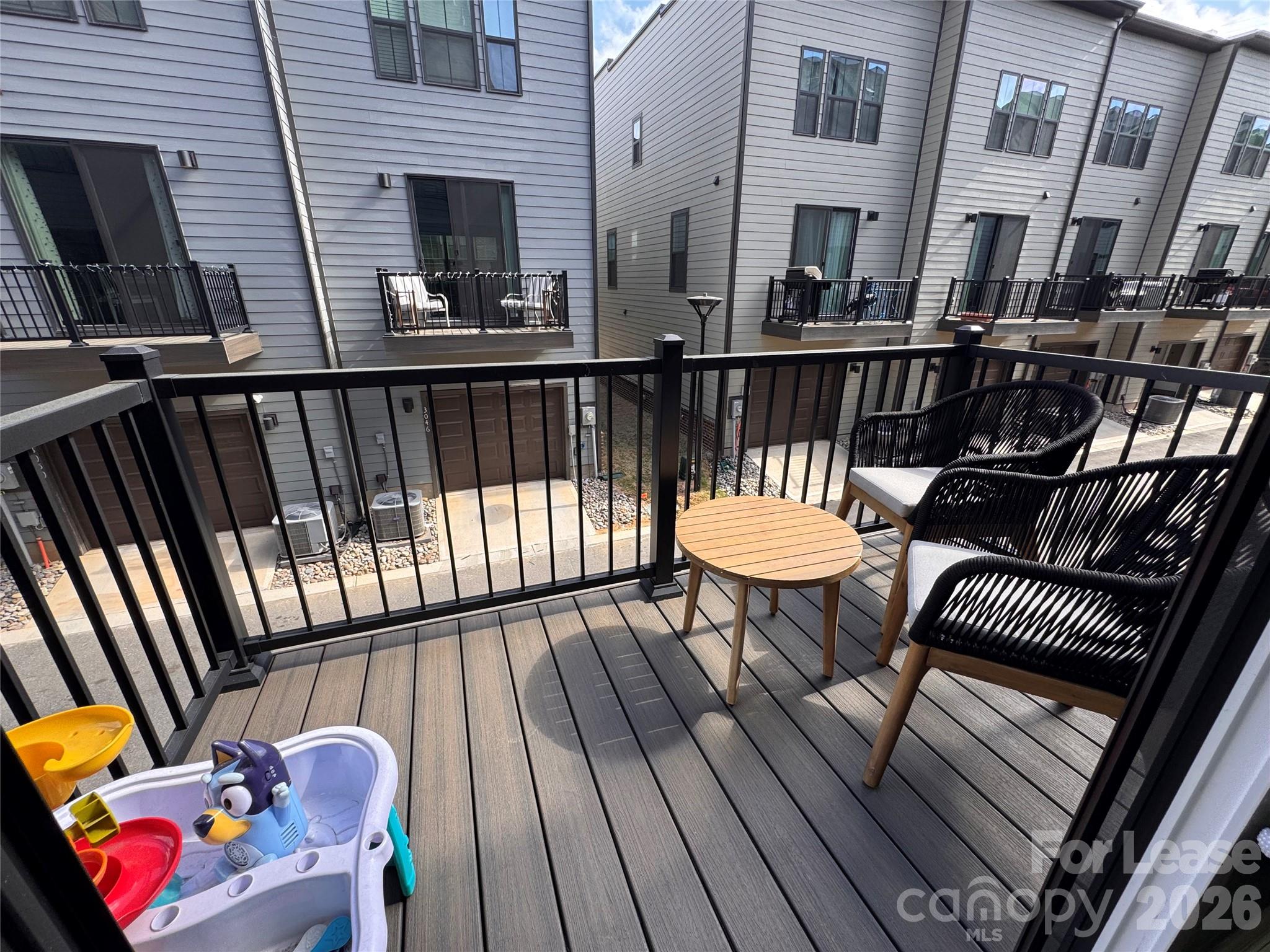 Southrail Station - Residential Lease