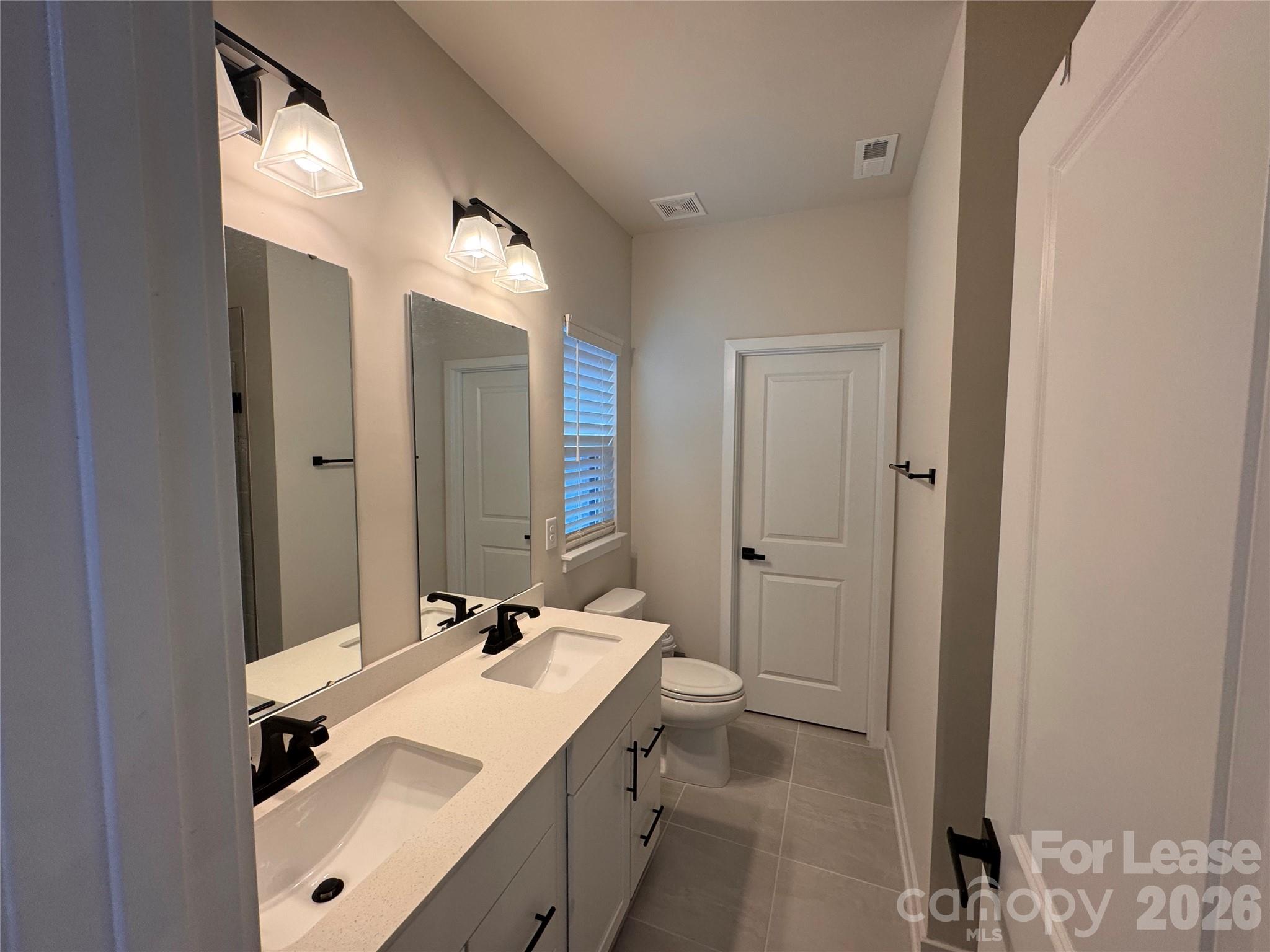 Southrail Station - Residential Lease