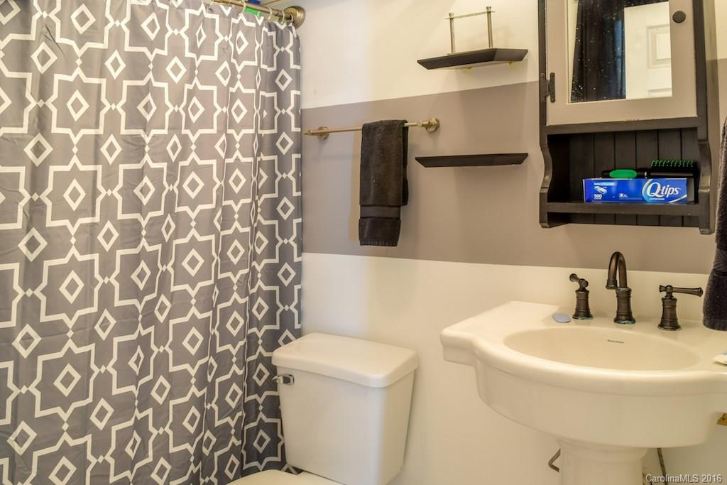 Pine View Terrace - Residential